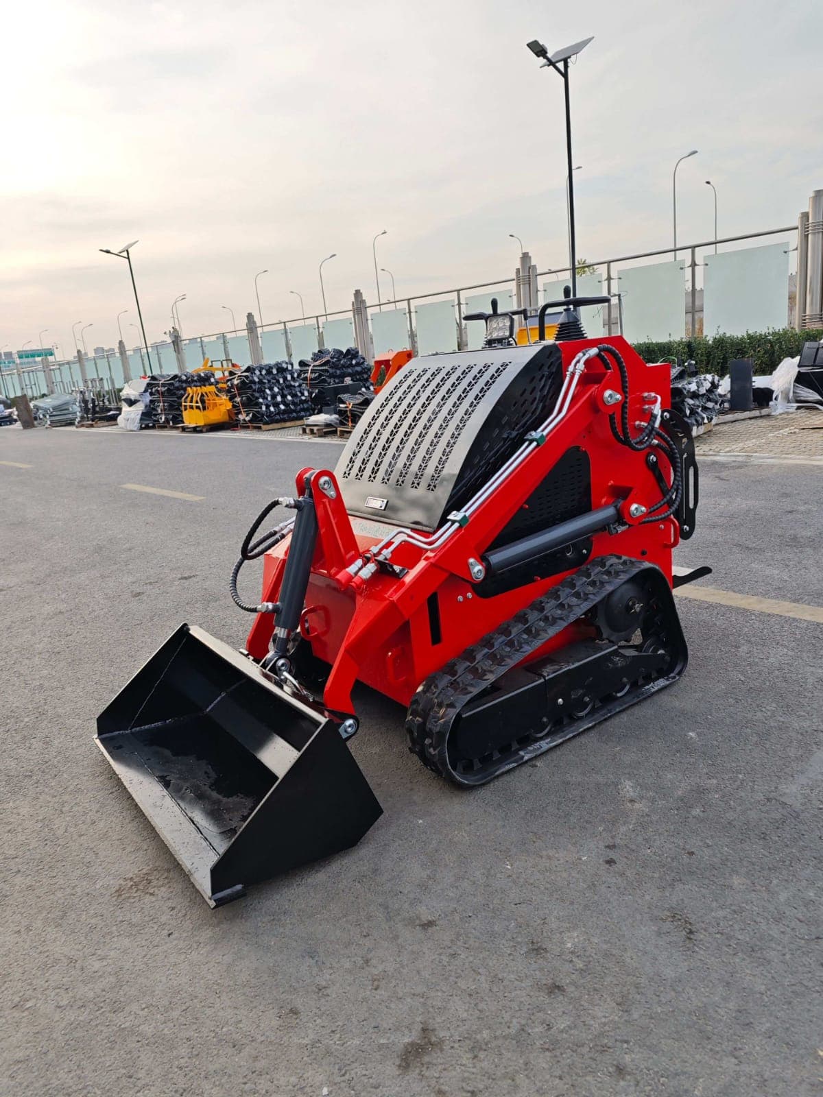 מיני מעמיס T360